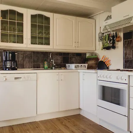 Holiday home Stunning In With House Sea View Hornnes